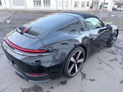 Porsche 911 Cabrio Targa 3.0 4 GTS (2)
