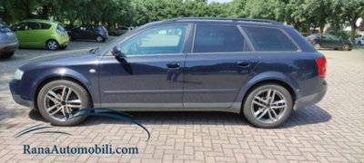 Audi A4 Avant 2.0 20V (3)