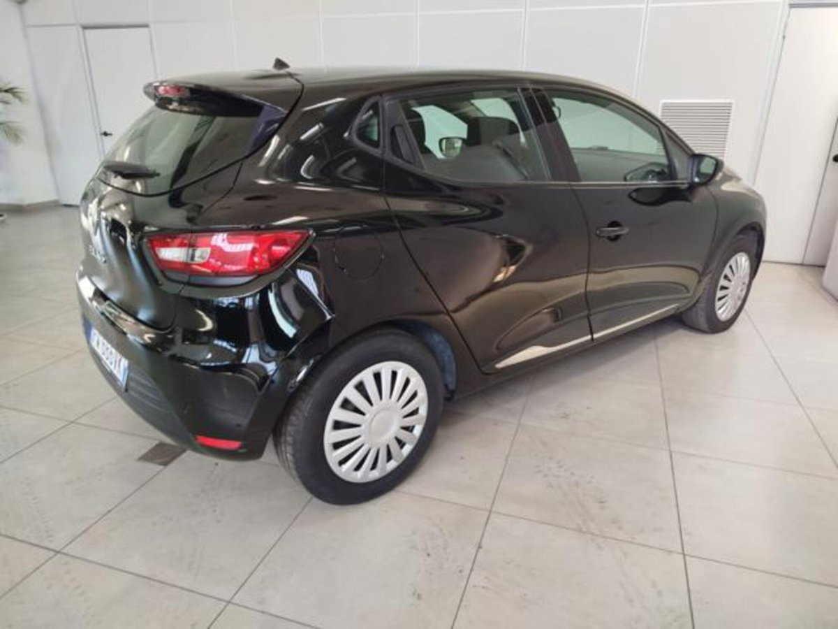 Renault Clio TCe 12V 90 CV GPL 5 porte Business (3)