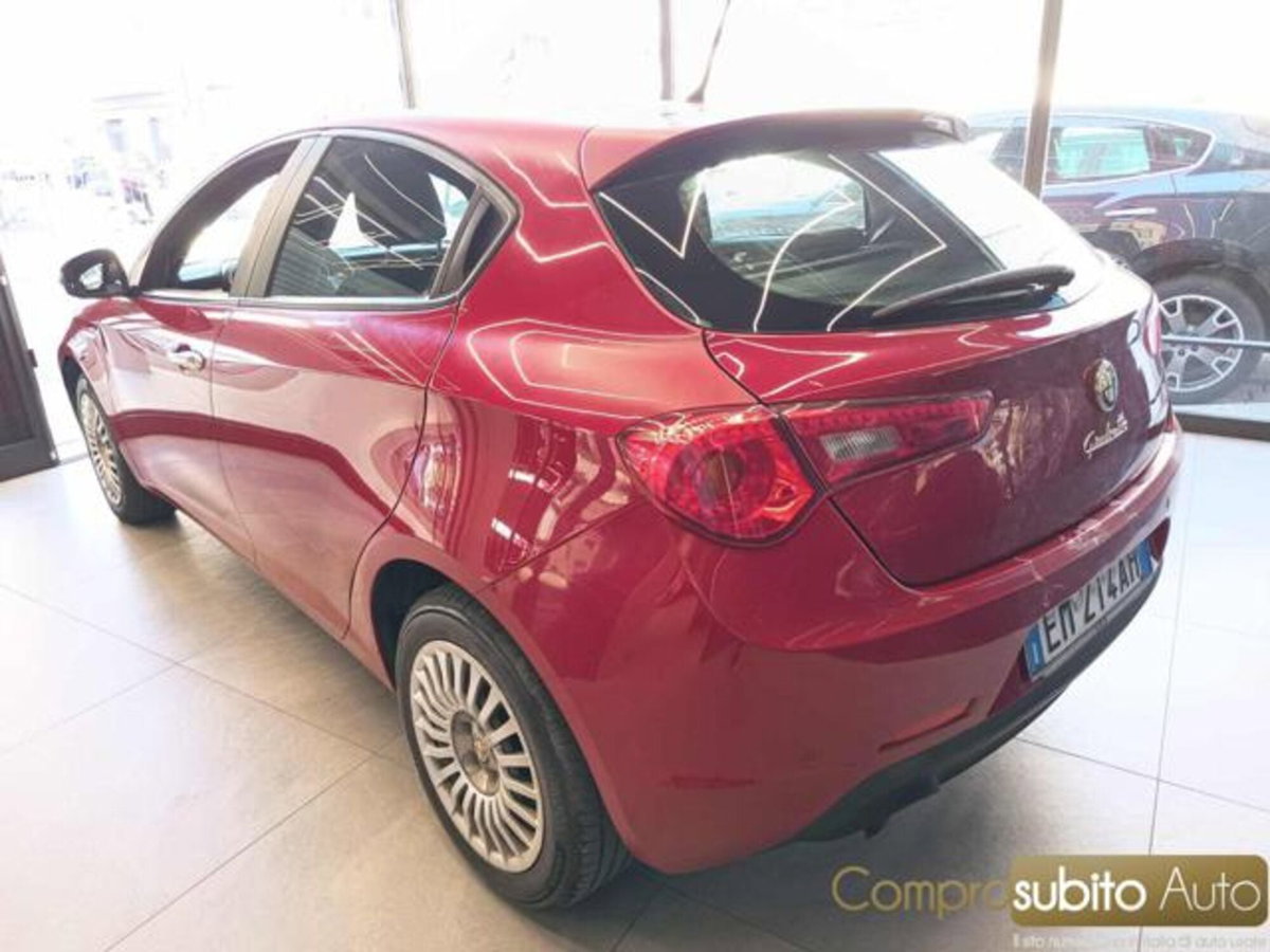 Alfa Romeo Giulietta 1.4 Turbo Progression Gpl 120cv E6 (8)