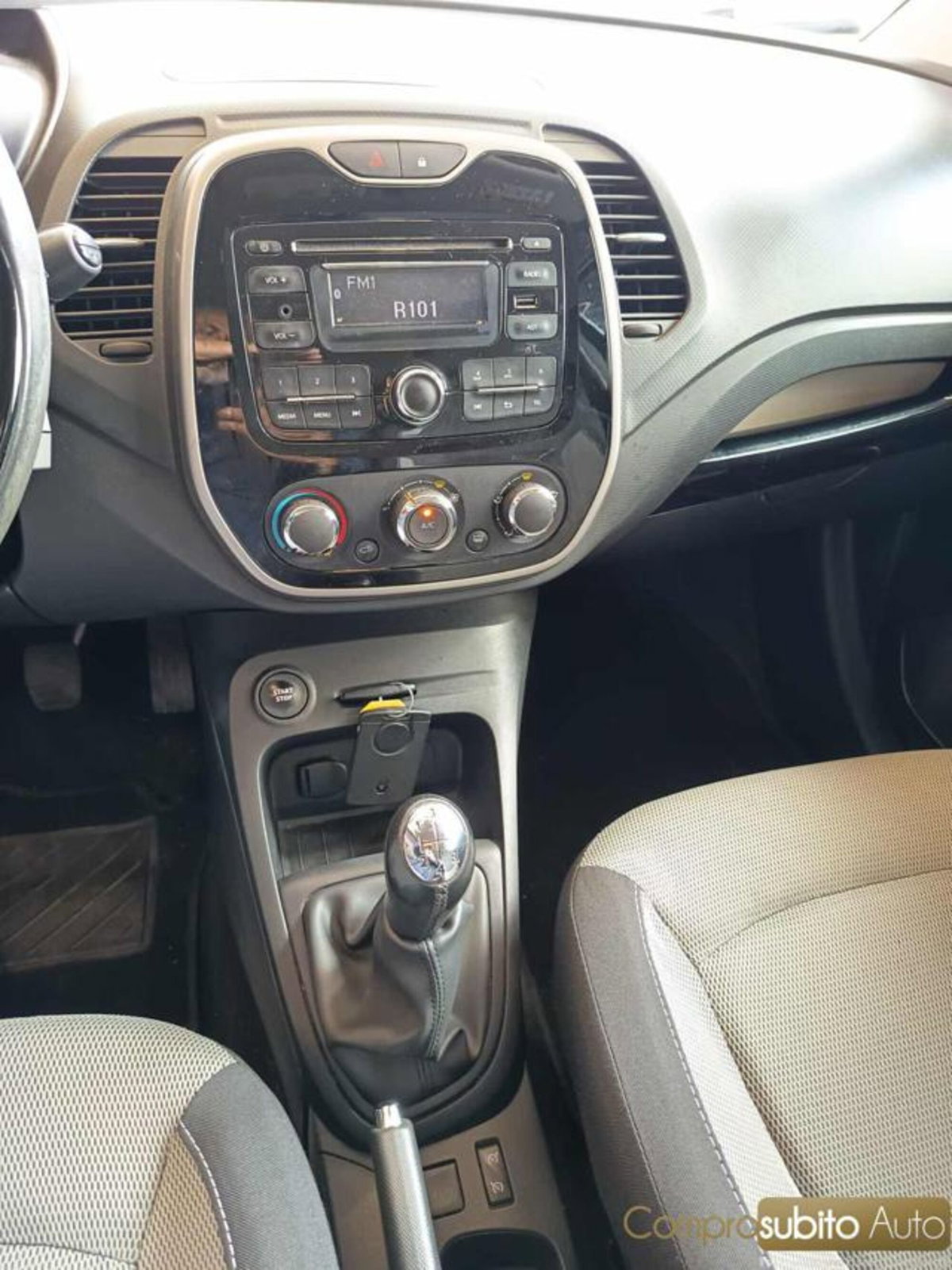 Renault Captur TCe 12V 90 CV Start&Stop Energy Zen (20)