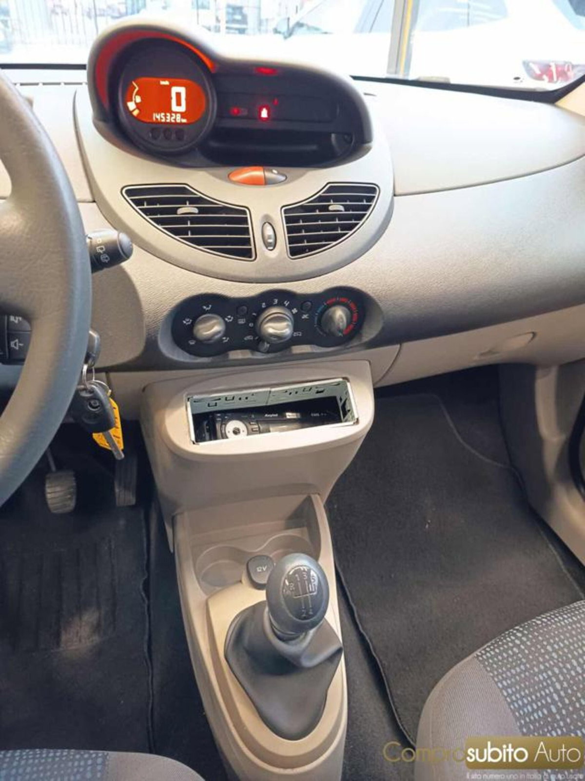 Renault Twingo 1.2 16V LEV Dynamique (9)