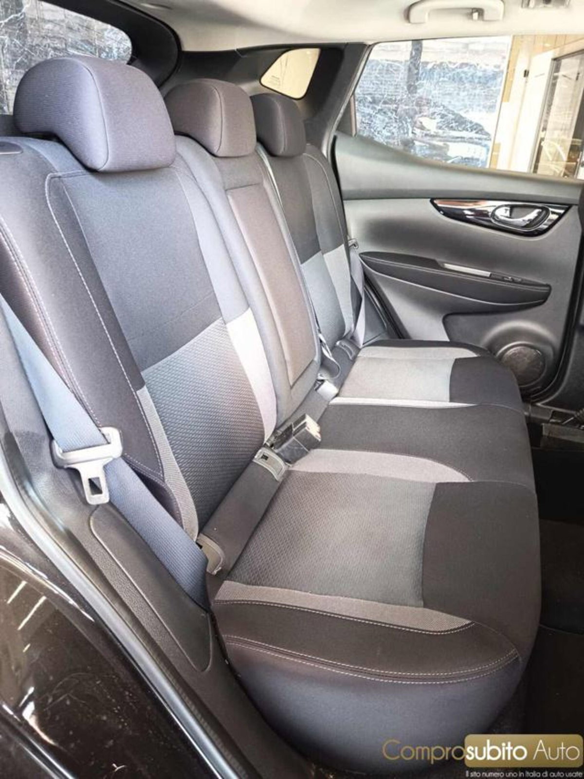 Nissan Qashqai 1.5 dCi 115 CV DCT N-Connecta (12)
