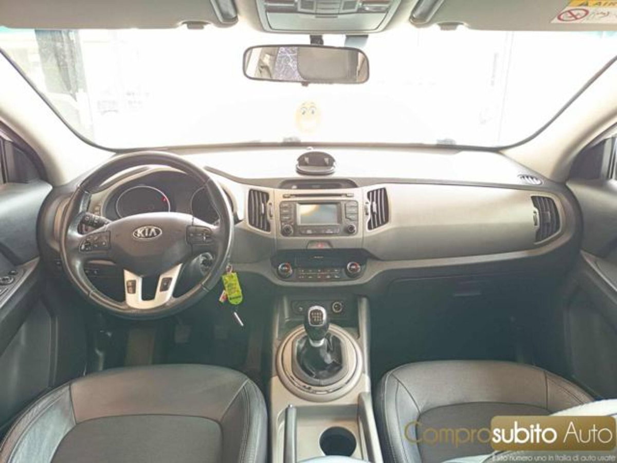 Kia Sportage 1.7 CRDI VGT 2WD high tech (10)