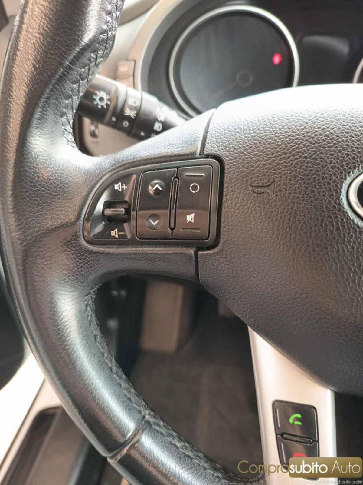 Kia Sportage 1.7 CRDI VGT 2WD high tech (17)