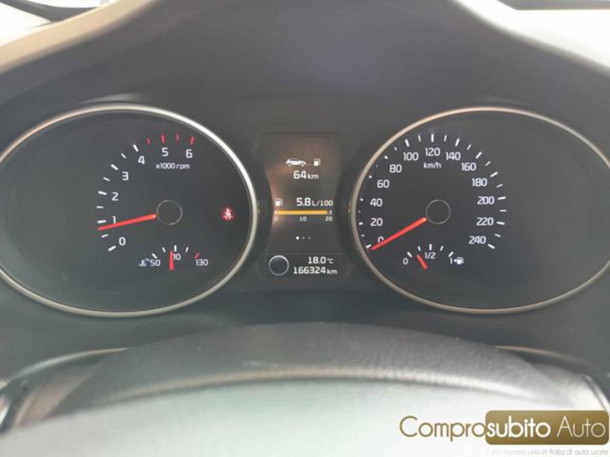 Kia Sportage 1.7 CRDI VGT 2WD high tech (18)