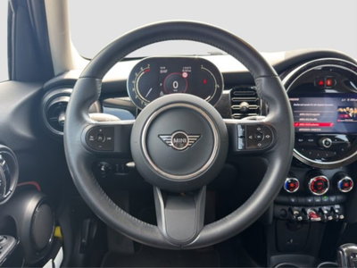 MINI Mini 1.5 Cooper Business 5 porte (13)