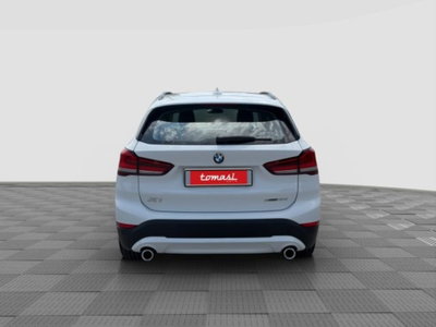 BMW X1 sDrive18d Business Advantage (4)