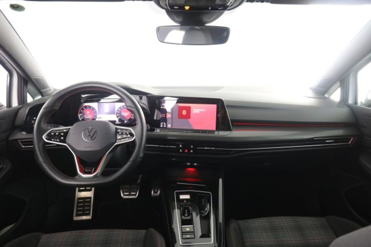 Volkswagen Golf 2.0 TSI GTI DSG (4)