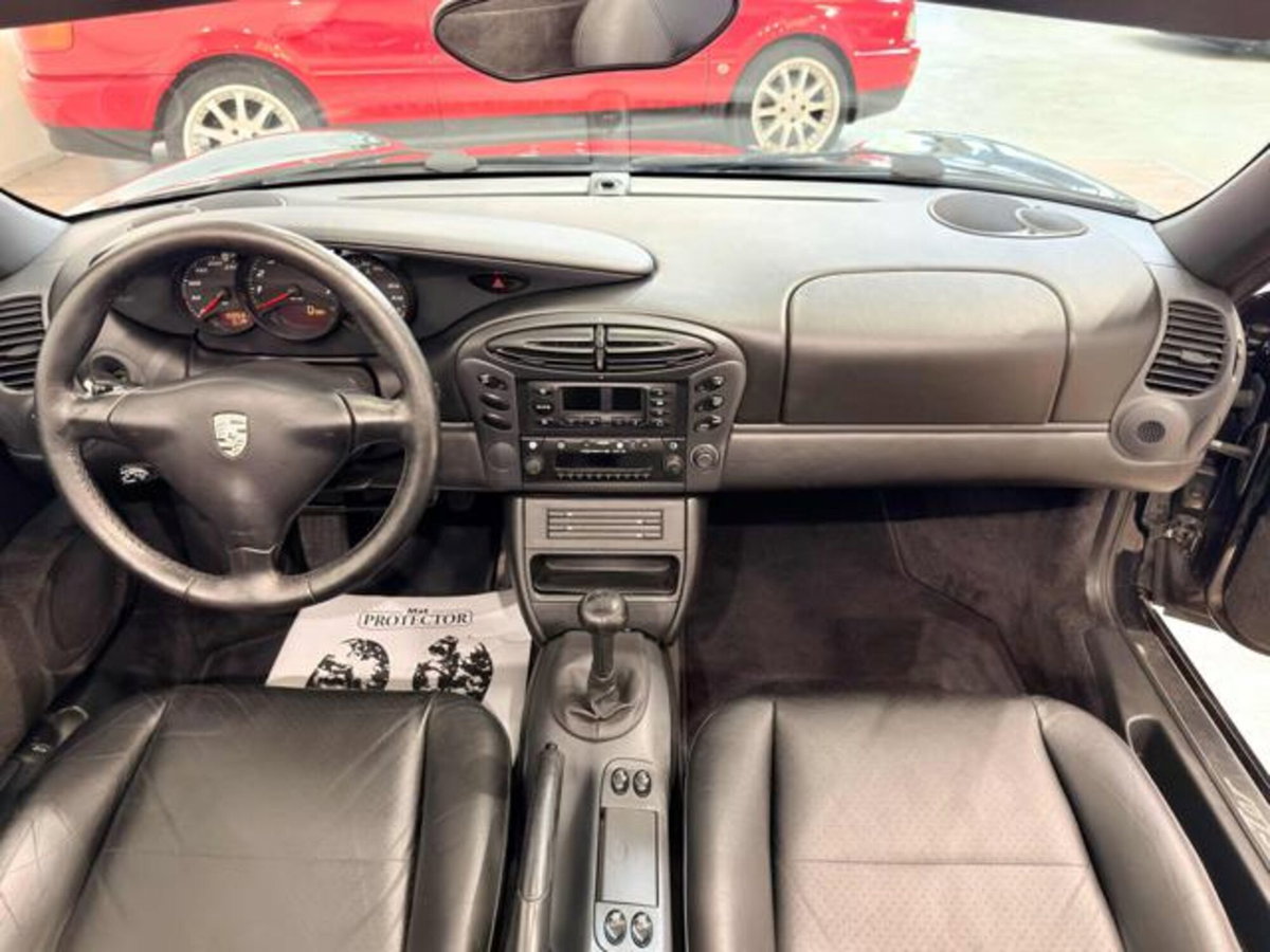 Porsche Boxster 2.5i 24V cat (9)