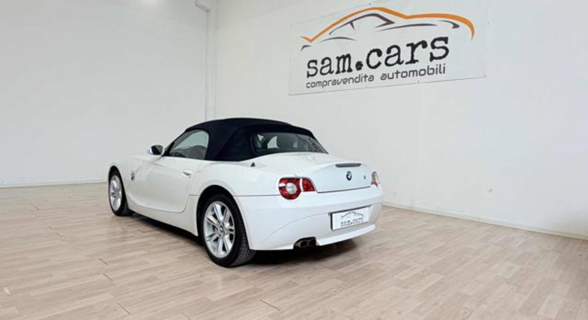 BMW Z4 Cabrio Z4 3.0i cat Roadster (3)