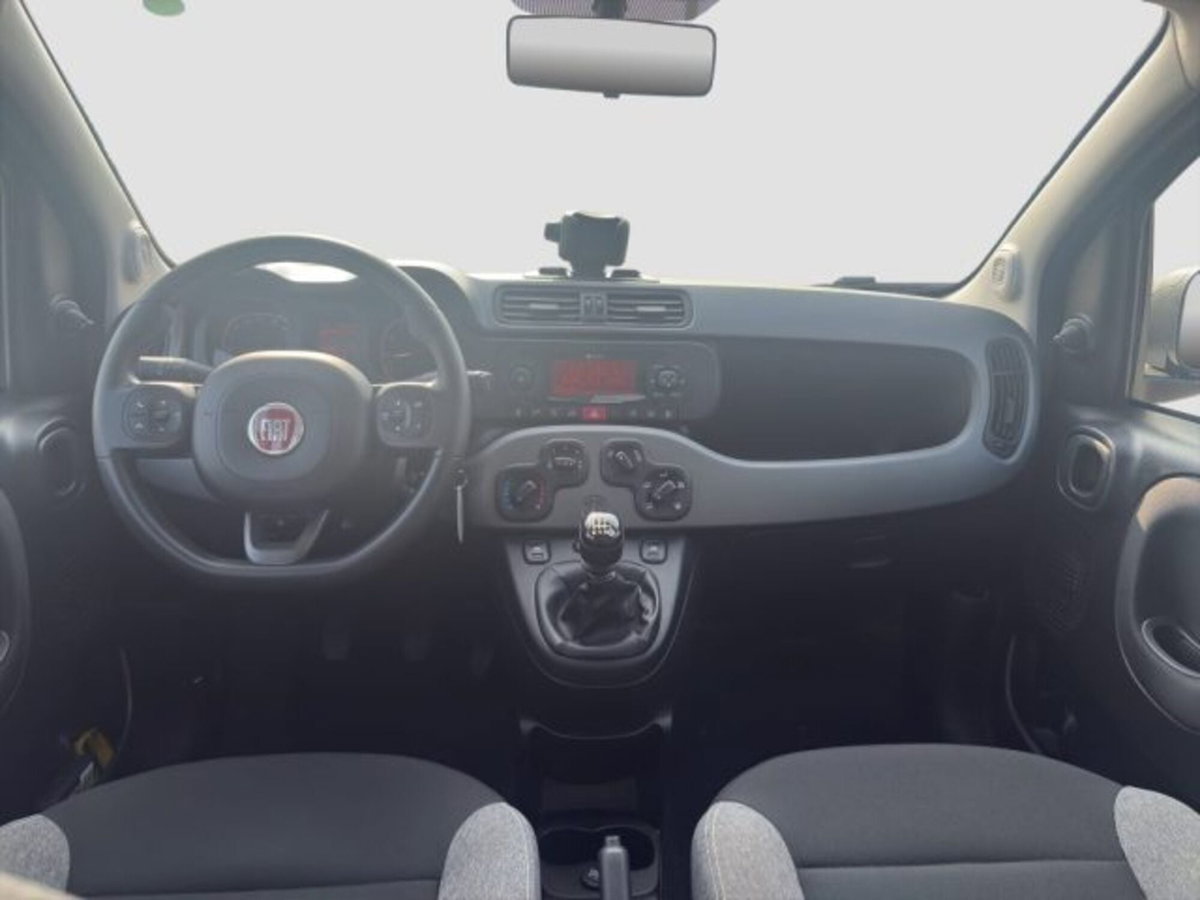Fiat Panda 1.0 FireFly S&S Hybrid City Cross (11)