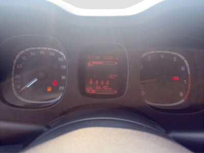 Fiat Panda 1.0 FireFly S&S Hybrid City Cross (14)