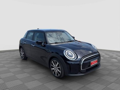MINI Mini 1.5 Cooper Business 5 porte (7)