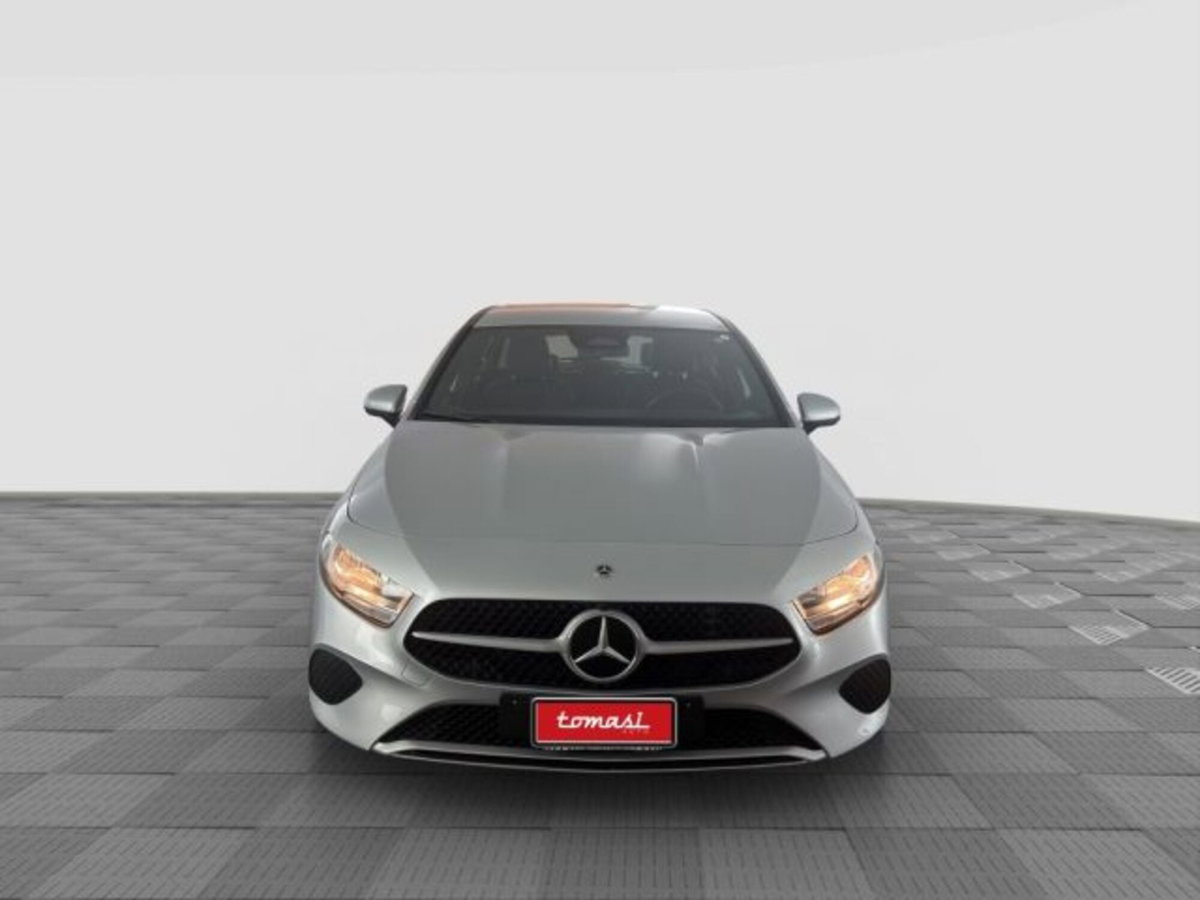 Mercedes-Benz Classe A 180 Automatic Executive (8)