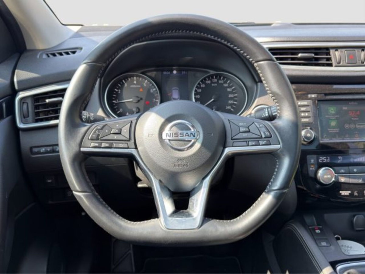 Nissan Qashqai 1.3 DIG-T 140 CV N-Connecta (13)