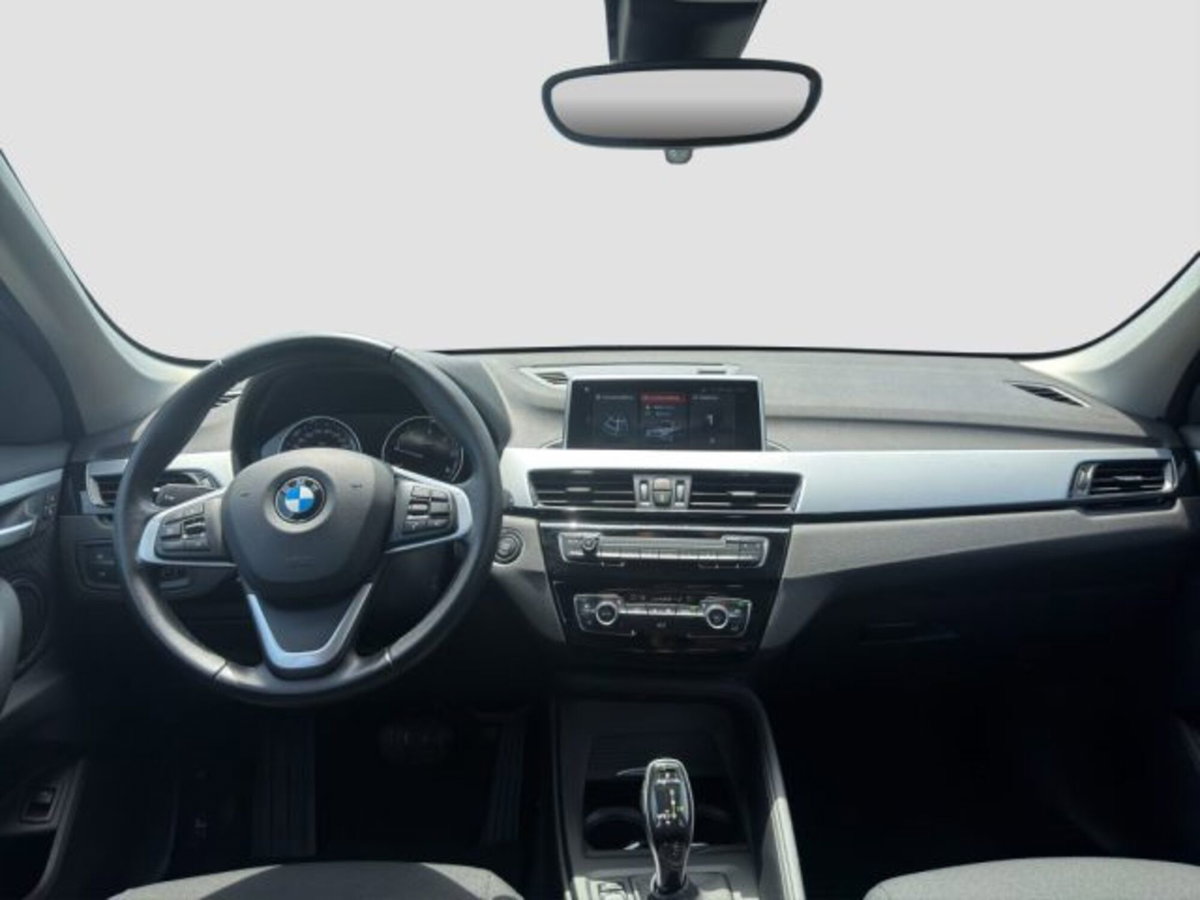 BMW X1 sDrive18d Business Advantage (12)