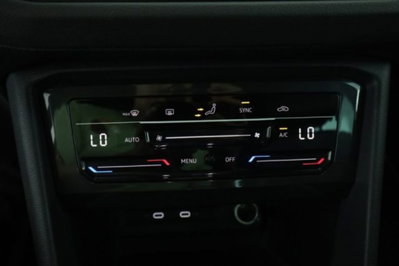 Volkswagen Tiguan 2.0 TDI 150 CV SCR DSG 4MOTION R-Line (12)