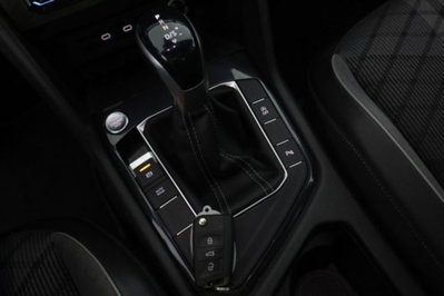 Volkswagen Tiguan 2.0 TDI 150 CV SCR DSG 4MOTION R-Line (13)