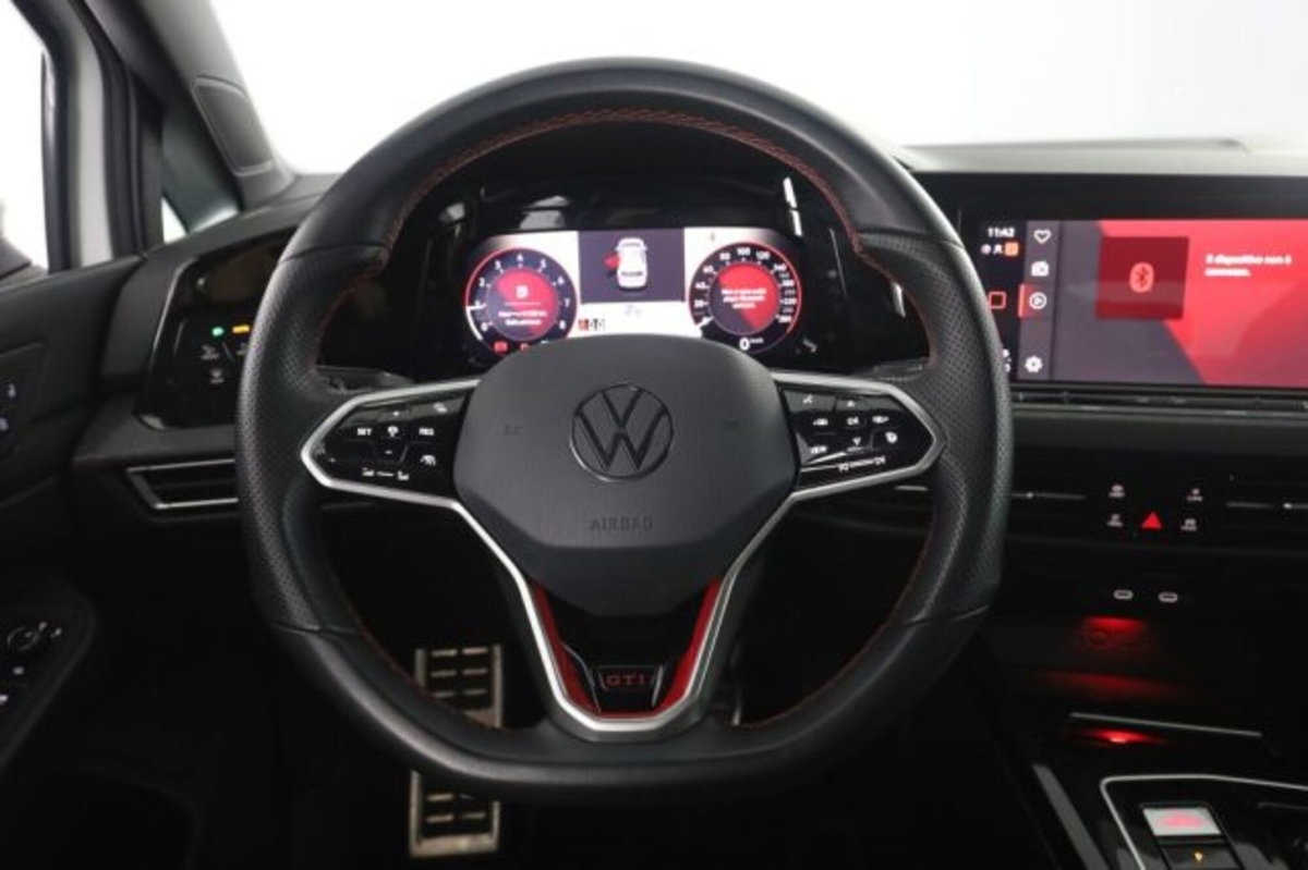 Volkswagen Golf 2.0 TSI GTI DSG (5)