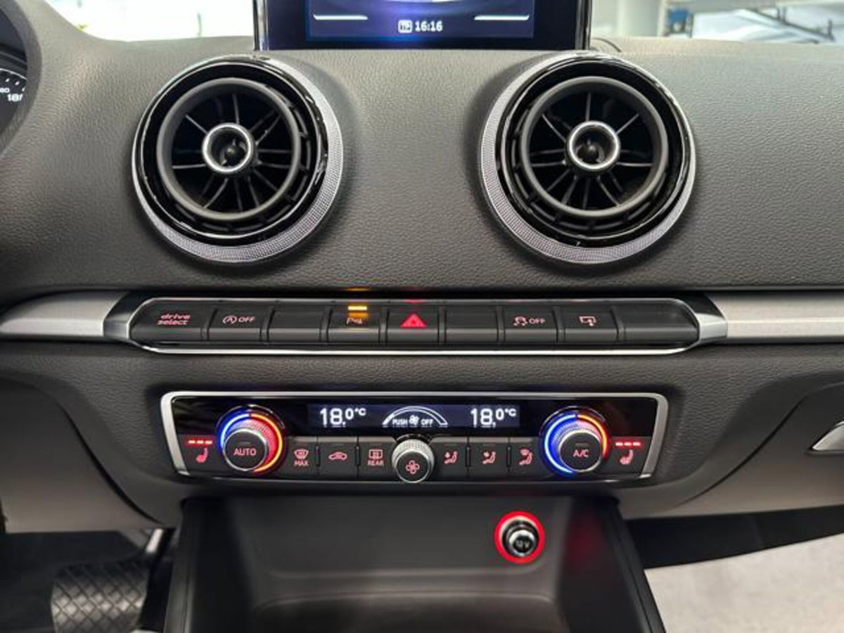 Audi A3 Cabrio 1.4 TFSI COD ultra S tronic Ambition (13)