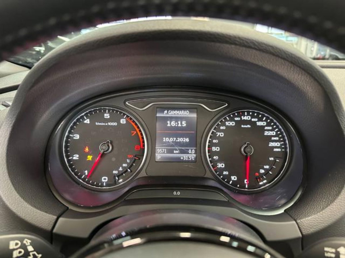 Audi A3 Cabrio 1.4 TFSI COD ultra S tronic Ambition (7)