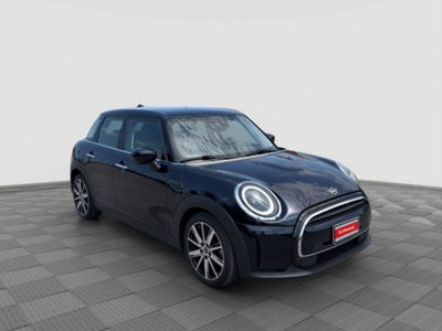 MINI Mini 1.5 Cooper Business 5 porte (7)