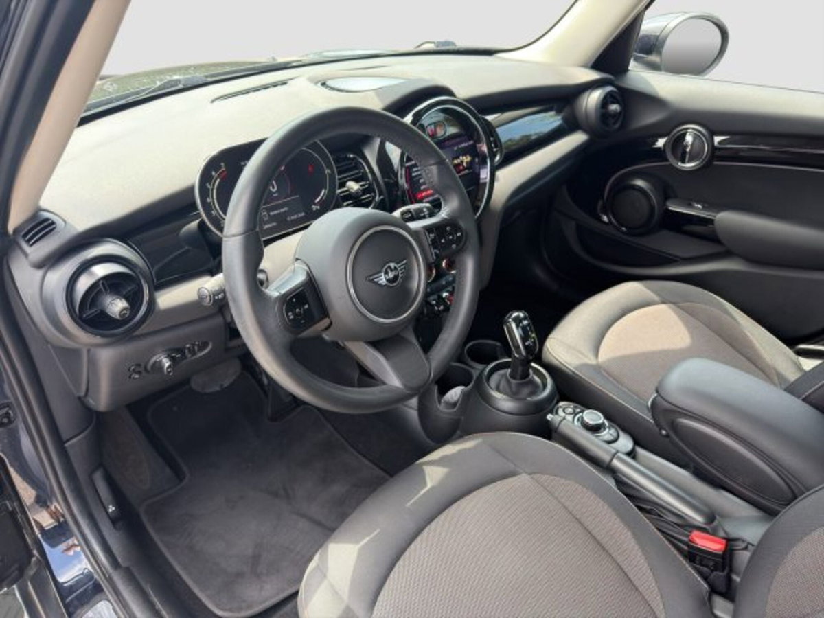 MINI Mini 1.5 Cooper Business 5 porte (9)