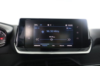 Peugeot 2008 PureTech 100 S&S Allure (11)