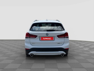 BMW X1 sDrive18d Business Advantage (4)