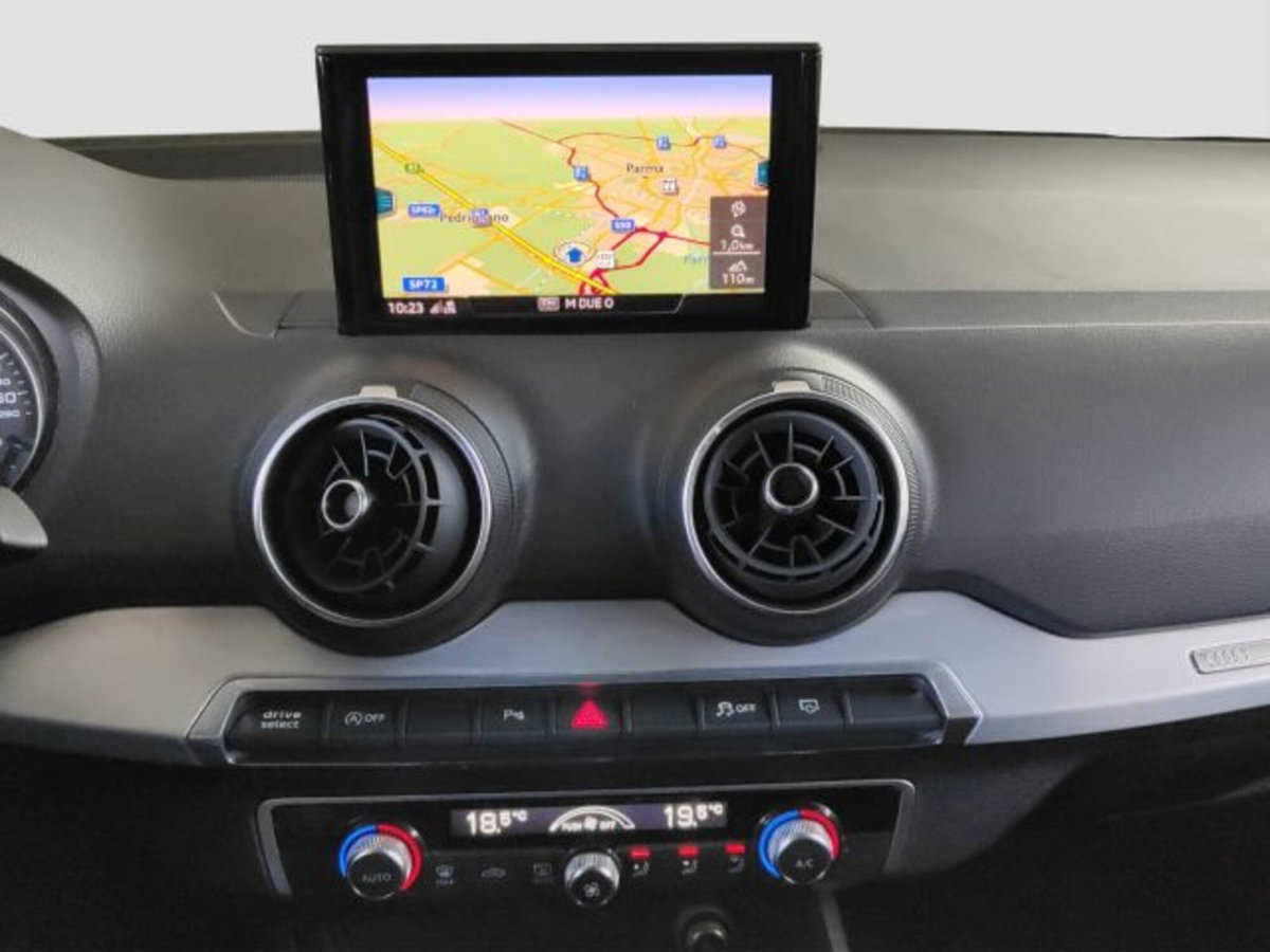 Audi Q2 Q2 30 TFSI Admired (12)