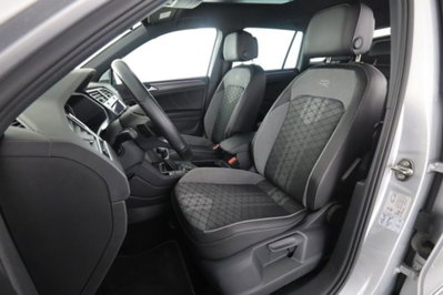 Volkswagen Tiguan 2.0 TDI 150 CV SCR DSG 4MOTION R-Line (2)