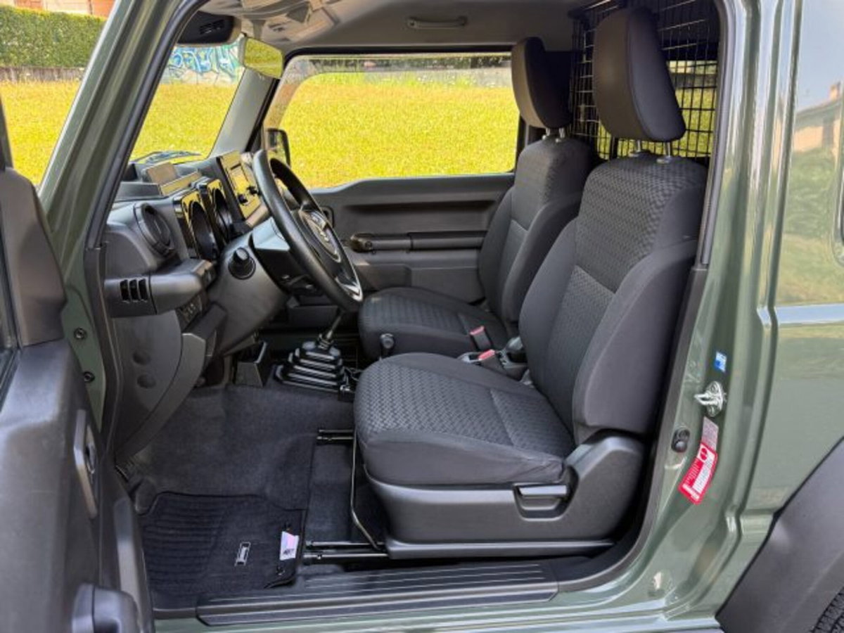 Suzuki Jimny 1.5 5MT Easy PRO (N1) (6)