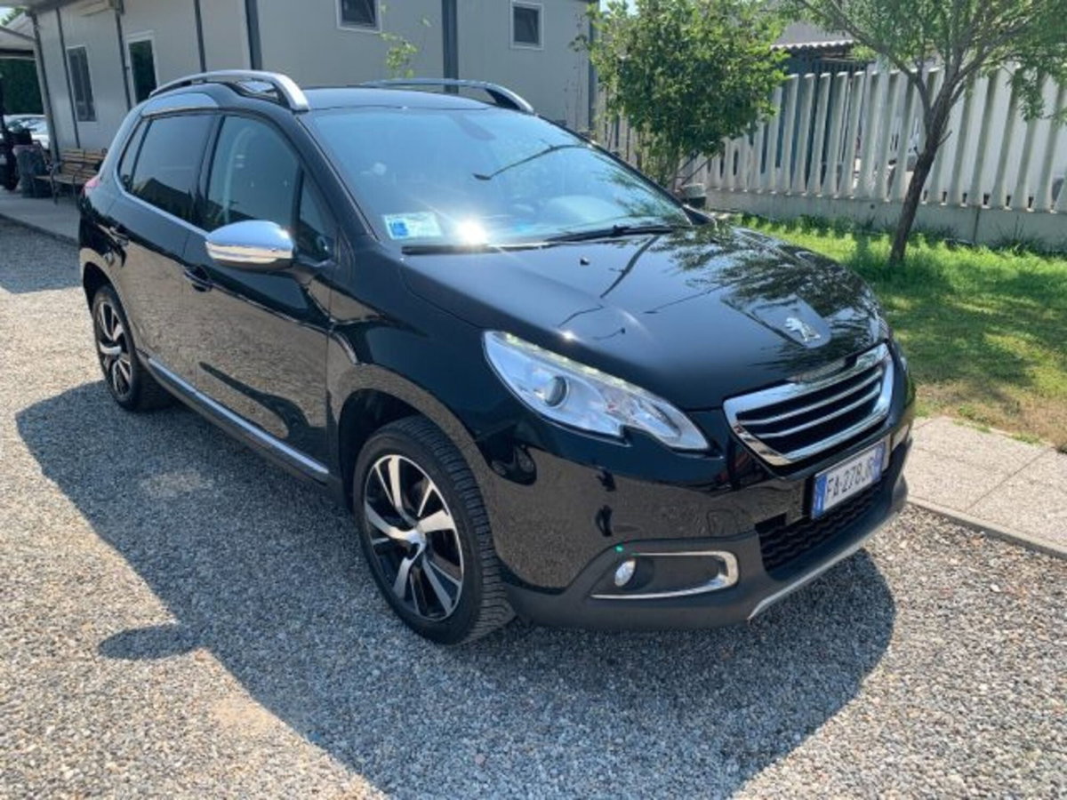 Peugeot 2008 120 S&S Allure (3)
