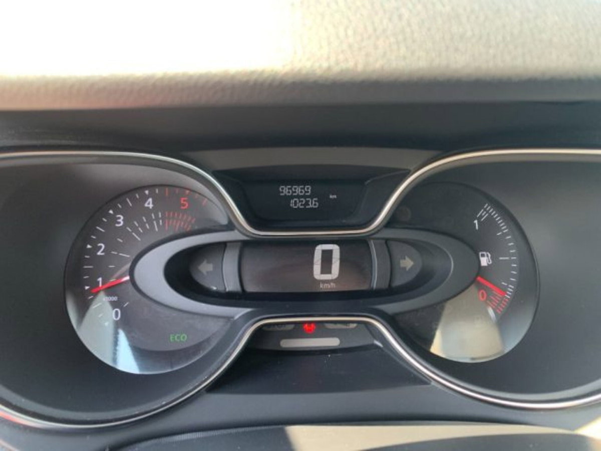 Renault Captur dCi 8V 110 CV Start&Stop Energy Initiale Paris (14)