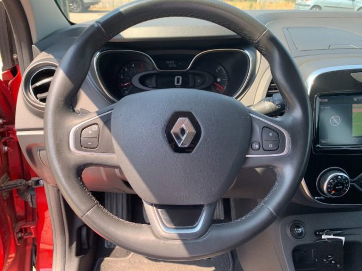 Renault Captur dCi 8V 110 CV Start&Stop Energy Initiale Paris (17)