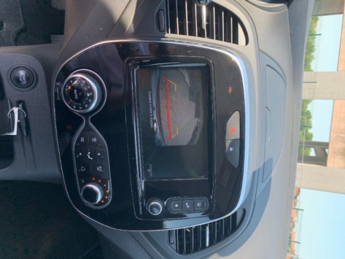 Renault Captur dCi 8V 110 CV Start&Stop Energy Initiale Paris (18)