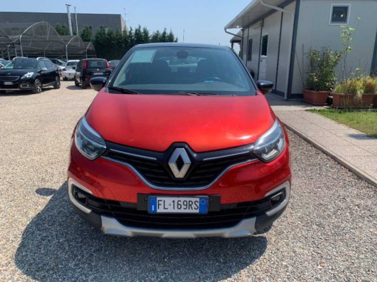 Renault Captur dCi 8V 110 CV Start&Stop Energy Initiale Paris (2)