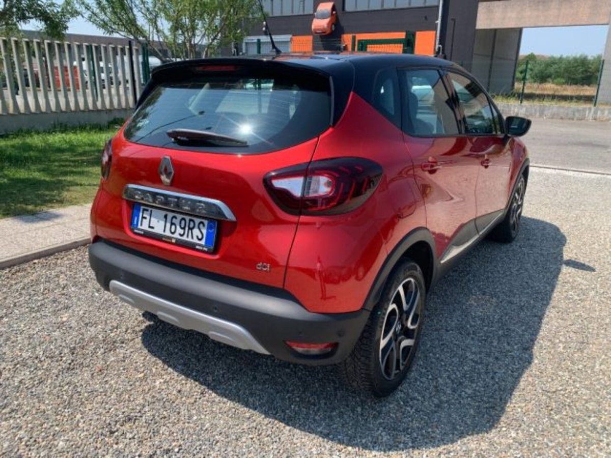 Renault Captur dCi 8V 110 CV Start&Stop Energy Initiale Paris (5)