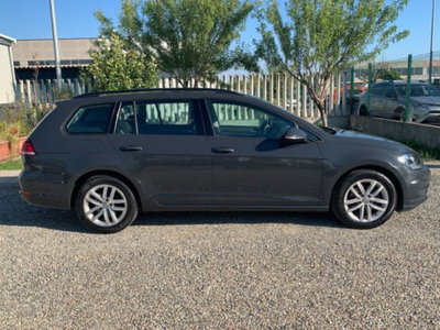 Volkswagen Golf Variant 1.6 TDI 115 CV DSG Executive BlueMotion Tech. (4)