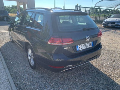 Volkswagen Golf Variant 1.6 TDI 115 CV DSG Executive BlueMotion Tech. (8)