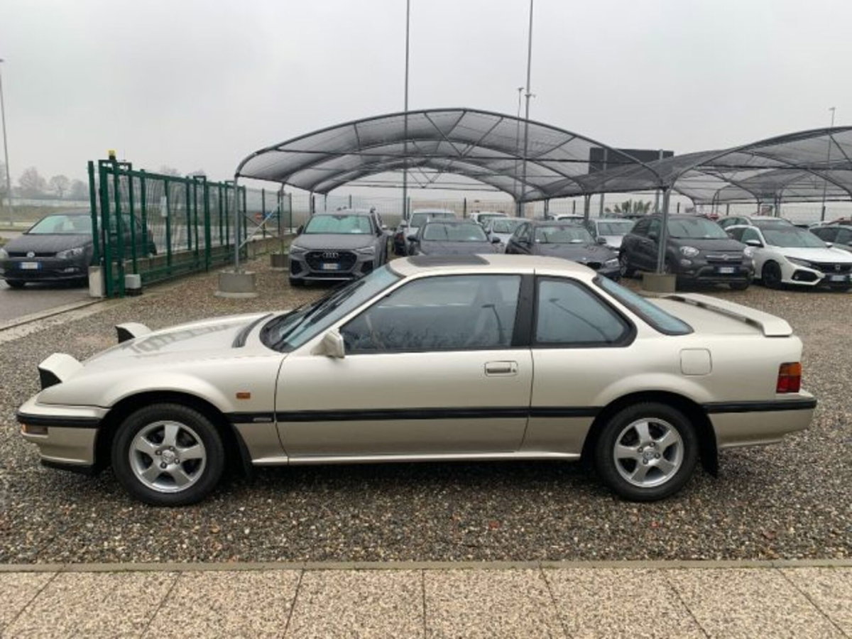 Honda Prelude 2.0i 16V 4WS (2)