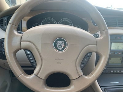 Jaguar X-Type 3.0 V6 24V cat Executive (16)