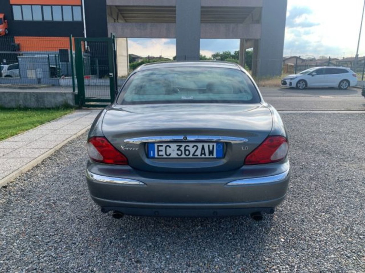 Jaguar X-Type 3.0 V6 24V cat Executive (6)