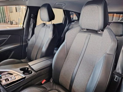 Peugeot 3008 Hybrid 225 e-EAT8 Allure Pack (16)