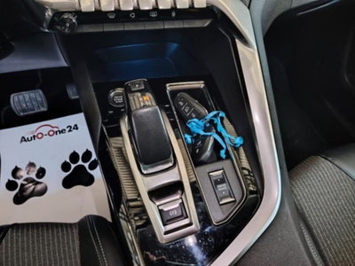Peugeot 3008 Hybrid 225 e-EAT8 Allure Pack (19)