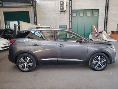 Peugeot 3008 Hybrid 225 e-EAT8 Allure Pack (2)