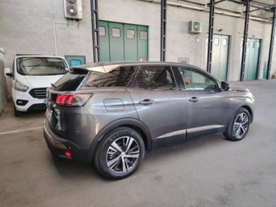 Peugeot 3008 Hybrid 225 e-EAT8 Allure Pack (3)