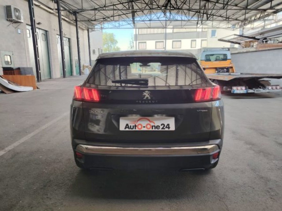 Peugeot 3008 Hybrid 225 e-EAT8 Allure Pack (5)