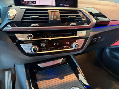 BMW X3 sDrive18d Msport (9)
